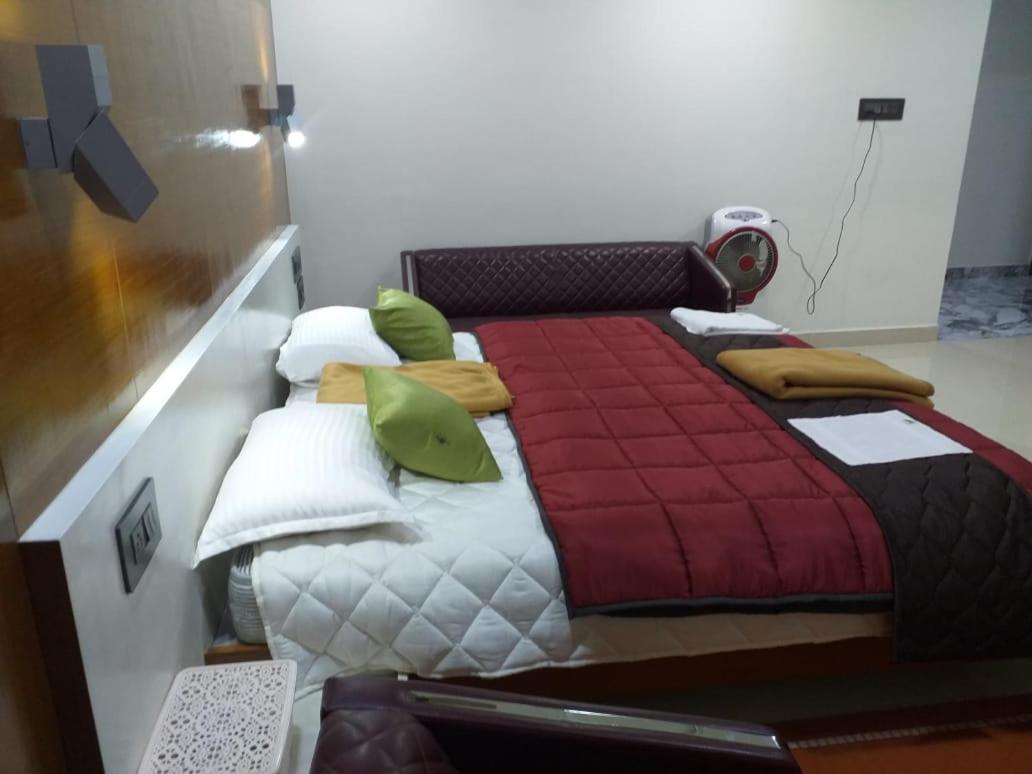 Grand Meridian Vinnamangalam Экстерьер фото
